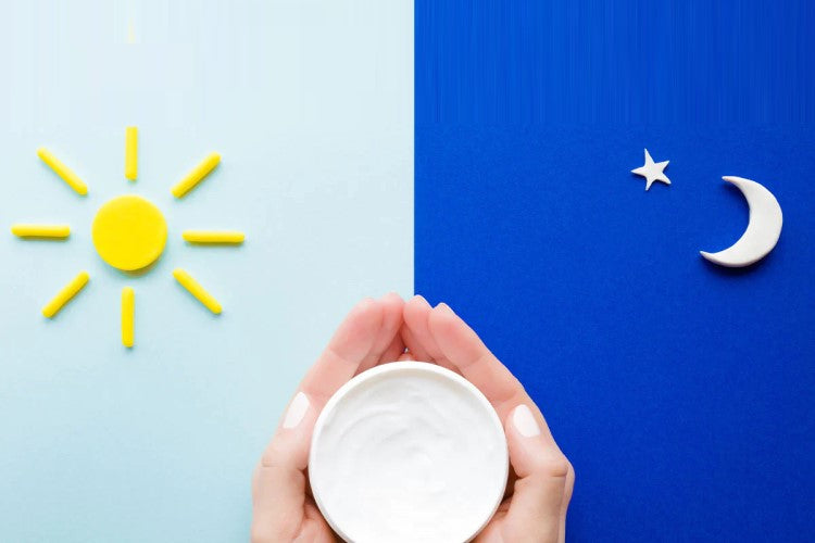 Morning vs. Night Skincare Routines: What Should You Prioritize?